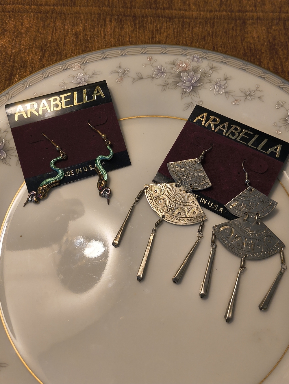 Vtg Set Of 2 Arabella Asian Style Dangle Dragons & Fans Earrings Made in USA